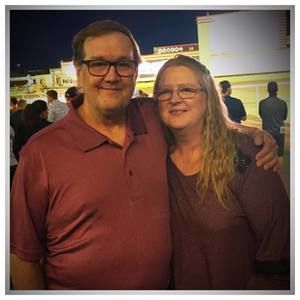 Meet your Posher, Robin